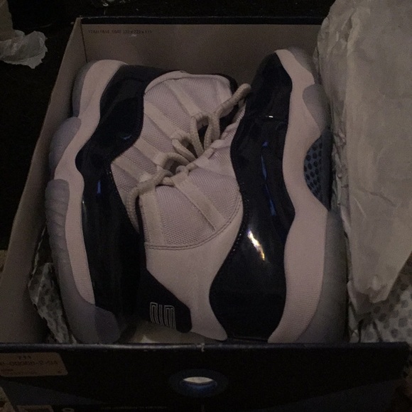 Jordan 11 "Win Like 82" - Picture 5 of 6